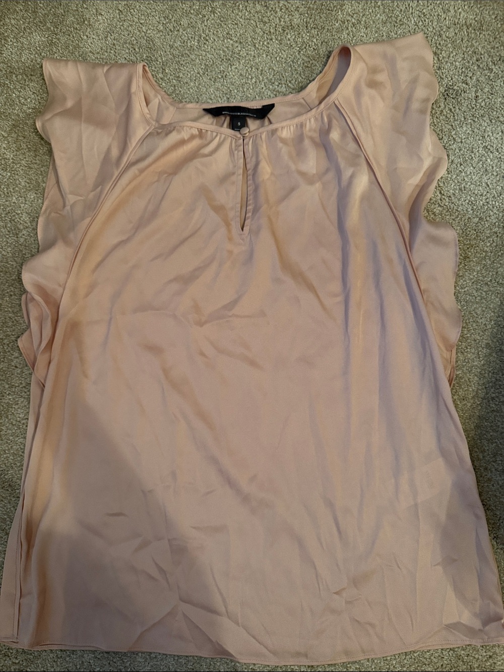 White House Black Market Blush Pink Flutter Sleeve Blouse